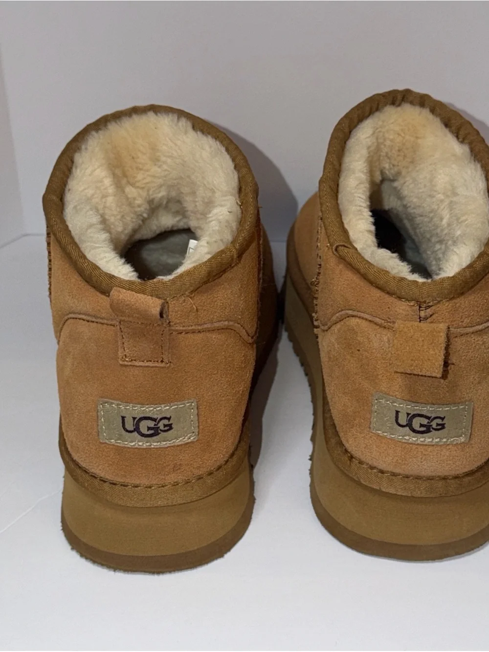 Ugg Classic Ultra Mini Platform Boots Size 9